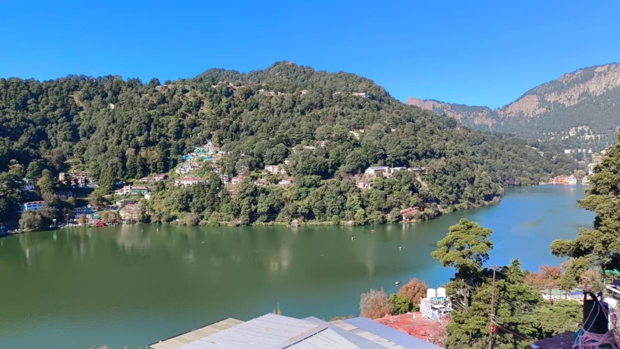 Hotel Surya Lake View ナイニタール エクステリア 写真